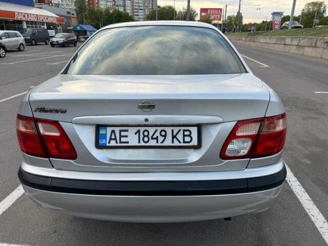 Сірий Ніссан Альмера Класік, об'ємом двигуна 1.8 л та пробігом 136 тис. км за 4000 $, фото 16 на Automoto.ua