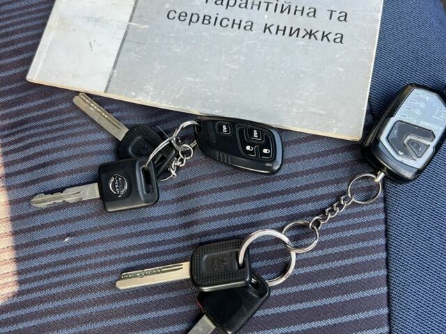 Серый Ниссан Альмера Классик, объемом двигателя 1.6 л и пробегом 100 тыс. км за 5700 $, фото 9 на Automoto.ua