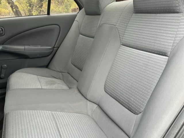 Серый Ниссан Альмера Классик, объемом двигателя 1.6 л и пробегом 210 тыс. км за 3790 $, фото 4 на Automoto.ua