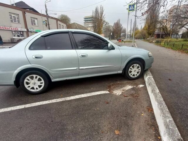 Серый Ниссан Альмера Классик, объемом двигателя 1.6 л и пробегом 230 тыс. км за 6000 $, фото 2 на Automoto.ua