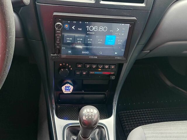 Серый Ниссан Альмера Классик, объемом двигателя 1.6 л и пробегом 215 тыс. км за 3999 $, фото 15 на Automoto.ua