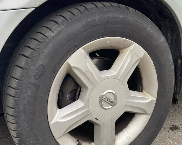 Серый Ниссан Альмера Классик, объемом двигателя 1.6 л и пробегом 213 тыс. км за 5400 $, фото 19 на Automoto.ua