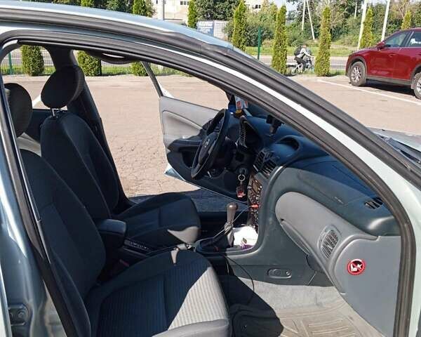 Серый Ниссан Альмера Классик, объемом двигателя 1.6 л и пробегом 115 тыс. км за 4000 $, фото 15 на Automoto.ua