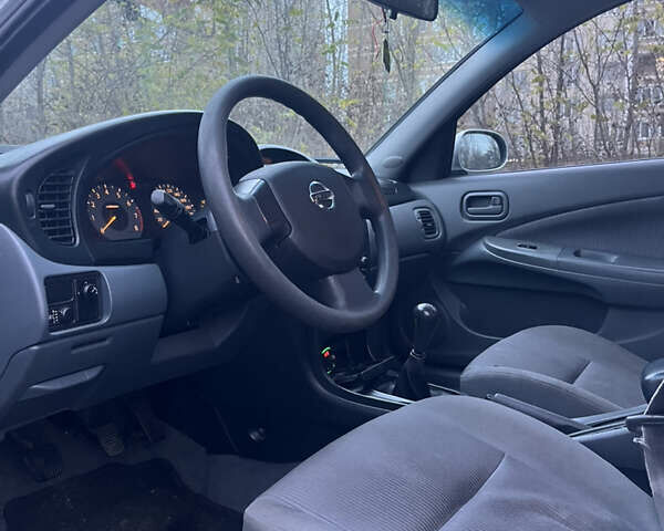 Серый Ниссан Альмера Классик, объемом двигателя 1.6 л и пробегом 336 тыс. км за 2850 $, фото 17 на Automoto.ua