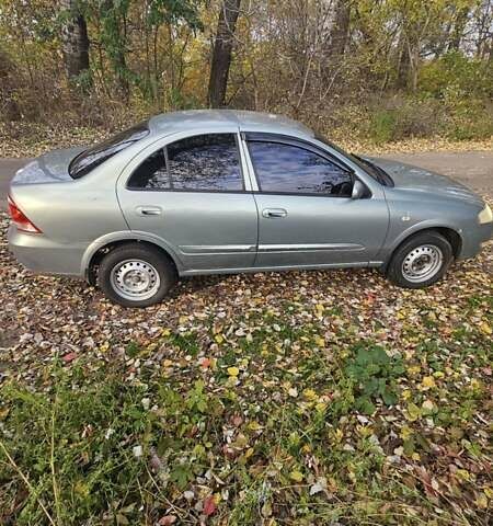 Сірий Ніссан Альмера Класік, об'ємом двигуна 1.6 л та пробігом 167 тис. км за 4400 $, фото 2 на Automoto.ua