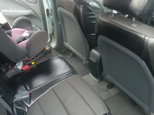 Серый Ниссан Альмера Классик, объемом двигателя 1.6 л и пробегом 161 тыс. км за 4400 $, фото 7 на Automoto.ua