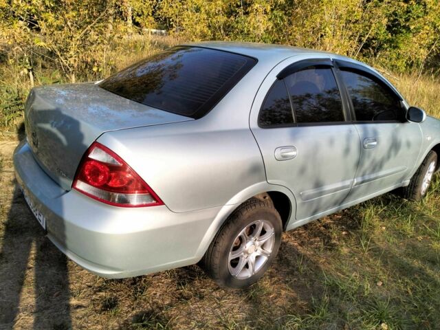 Серый Ниссан Альмера Классик, объемом двигателя 1.6 л и пробегом 233 тыс. км за 4300 $, фото 3 на Automoto.ua