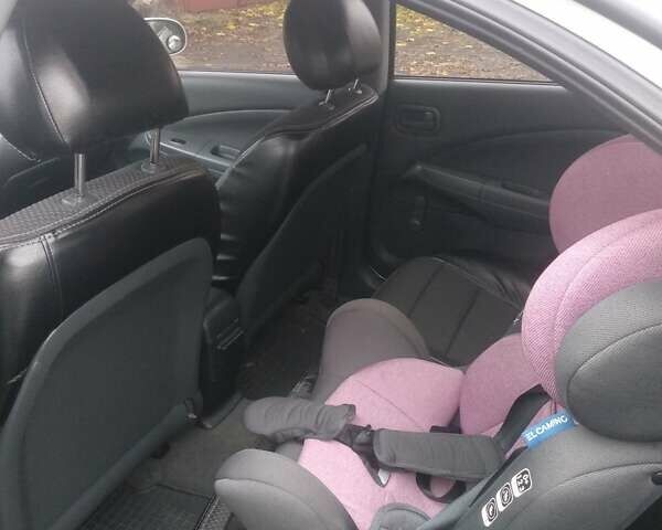 Серый Ниссан Альмера Классик, объемом двигателя 1.6 л и пробегом 161 тыс. км за 4400 $, фото 5 на Automoto.ua