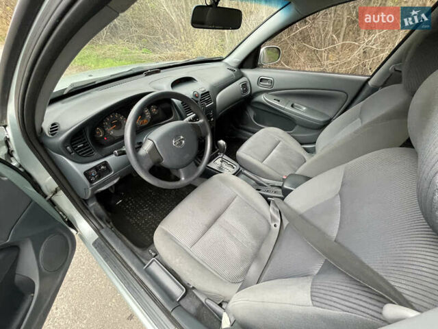 Серый Ниссан Альмера Классик, объемом двигателя 1.6 л и пробегом 213 тыс. км за 5400 $, фото 7 на Automoto.ua