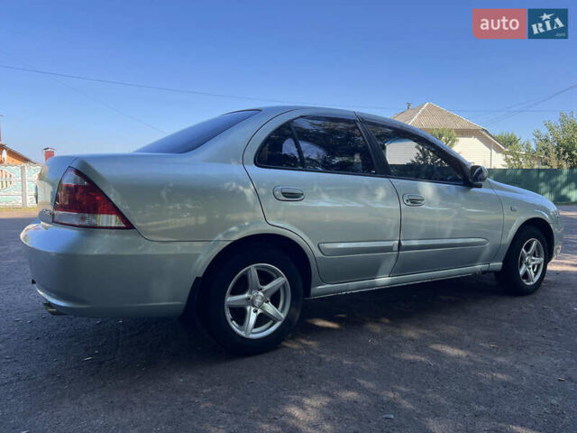 Серый Ниссан Альмера Классик, объемом двигателя 1.6 л и пробегом 198 тыс. км за 5200 $, фото 4 на Automoto.ua