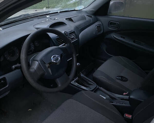 Сірий Ніссан Альмера Класік, об'ємом двигуна 1.6 л та пробігом 330 тис. км за 2450 $, фото 5 на Automoto.ua