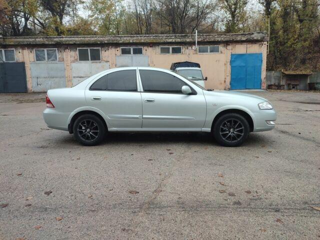 Серый Ниссан Альмера Классик, объемом двигателя 1.6 л и пробегом 162 тыс. км за 3950 $, фото 3 на Automoto.ua