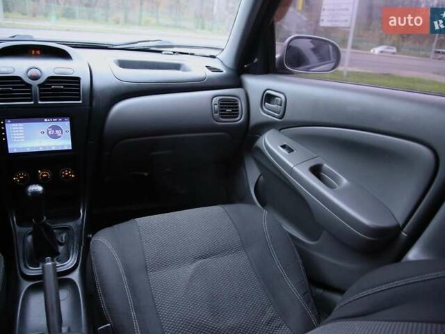 Серый Ниссан Альмера Классик, объемом двигателя 1.6 л и пробегом 93 тыс. км за 6100 $, фото 11 на Automoto.ua