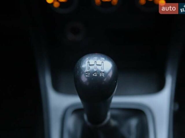 Серый Ниссан Альмера Классик, объемом двигателя 1.6 л и пробегом 93 тыс. км за 6100 $, фото 15 на Automoto.ua