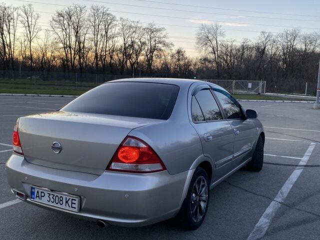 Серый Ниссан Альмера Классик, объемом двигателя 1.6 л и пробегом 231 тыс. км за 3600 $, фото 4 на Automoto.ua