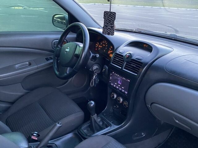 Серый Ниссан Альмера Классик, объемом двигателя 1.6 л и пробегом 231 тыс. км за 3600 $, фото 1 на Automoto.ua