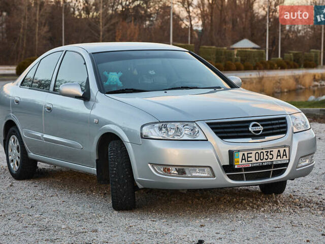 Серый Ниссан Альмера Классик, объемом двигателя 1.6 л и пробегом 69 тыс. км за 7400 $, фото 27 на Automoto.ua
