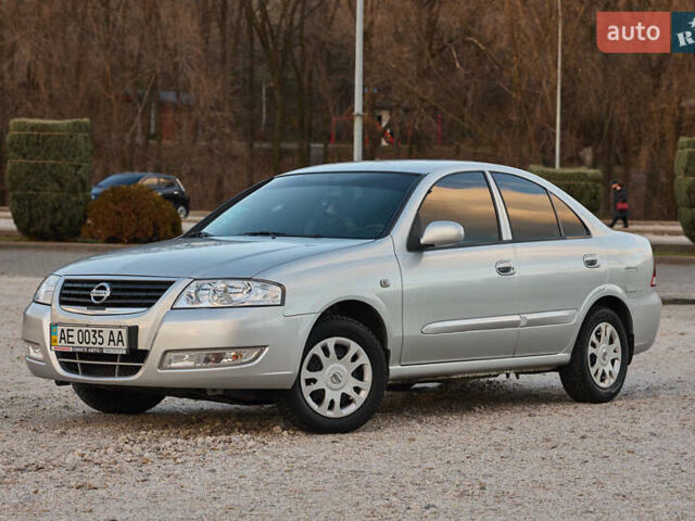 Серый Ниссан Альмера Классик, объемом двигателя 1.6 л и пробегом 69 тыс. км за 7400 $, фото 30 на Automoto.ua