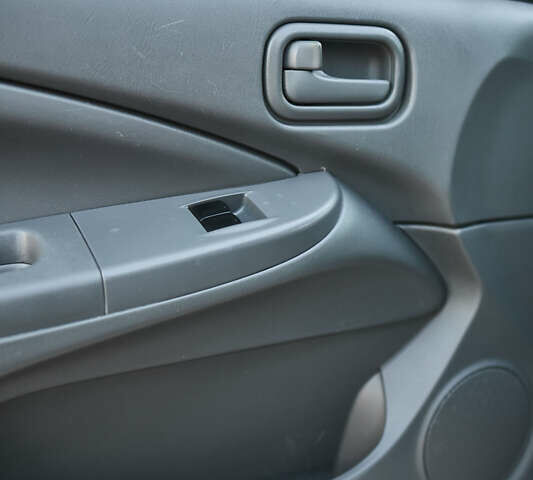 Серый Ниссан Альмера Классик, объемом двигателя 1.6 л и пробегом 69 тыс. км за 7400 $, фото 21 на Automoto.ua