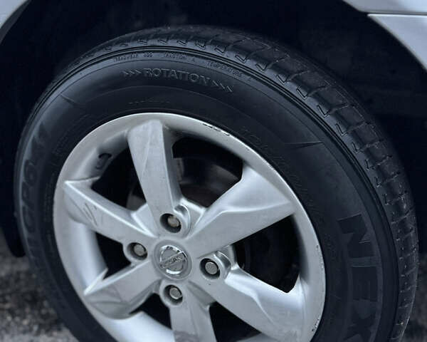 Сірий Ніссан Альмера Класік, об'ємом двигуна 1.6 л та пробігом 78 тис. км за 6500 $, фото 7 на Automoto.ua