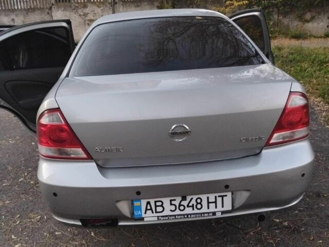 Серый Ниссан Альмера Классик, объемом двигателя 1.6 л и пробегом 190 тыс. км за 4600 $, фото 1 на Automoto.ua
