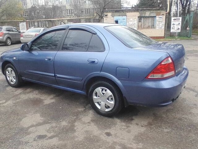 Синий Ниссан Альмера Классик, объемом двигателя 1.6 л и пробегом 280 тыс. км за 3400 $, фото 4 на Automoto.ua