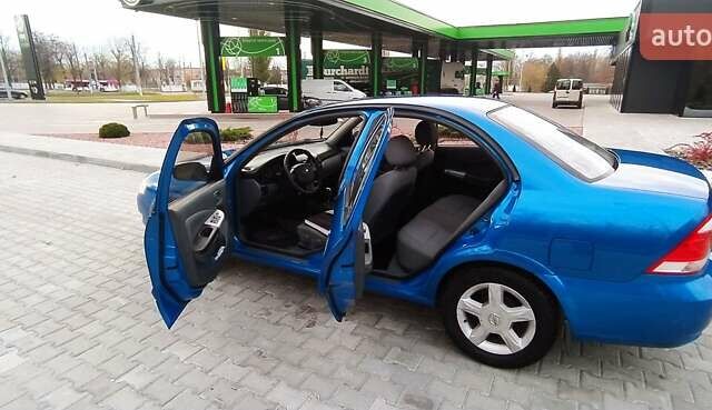 Синий Ниссан Альмера Классик, объемом двигателя 1.6 л и пробегом 189 тыс. км за 5600 $, фото 14 на Automoto.ua