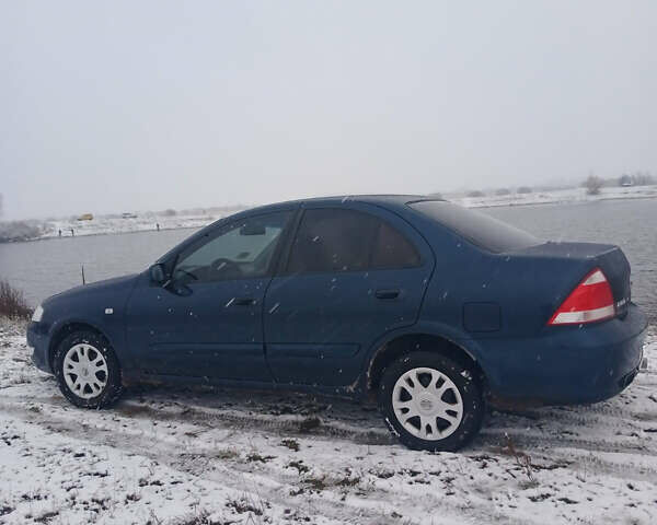 Синий Ниссан Альмера Классик, объемом двигателя 0 л и пробегом 215 тыс. км за 5500 $, фото 2 на Automoto.ua