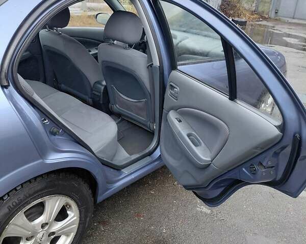 Синий Ниссан Альмера Классик, объемом двигателя 1.6 л и пробегом 218 тыс. км за 4800 $, фото 10 на Automoto.ua