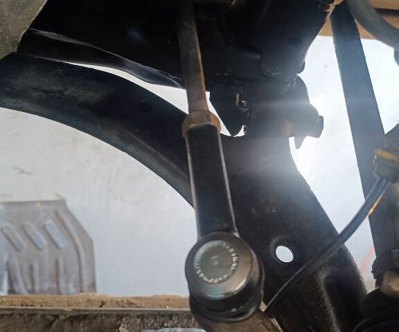 Синий Ниссан Альмера Классик, объемом двигателя 1.6 л и пробегом 290 тыс. км за 3500 $, фото 7 на Automoto.ua