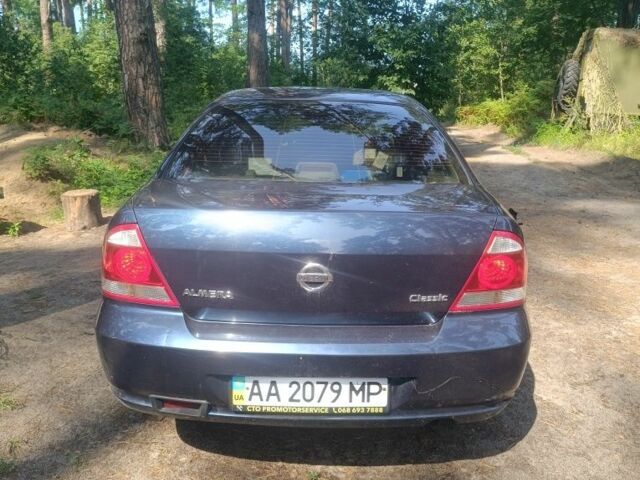 Синий Ниссан Альмера Классик, объемом двигателя 1.6 л и пробегом 290 тыс. км за 3500 $, фото 3 на Automoto.ua