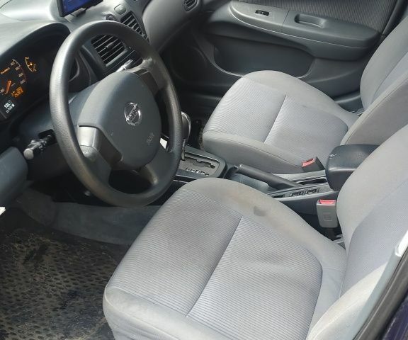 Синий Ниссан Альмера Классик, объемом двигателя 1.6 л и пробегом 252 тыс. км за 4100 $, фото 9 на Automoto.ua