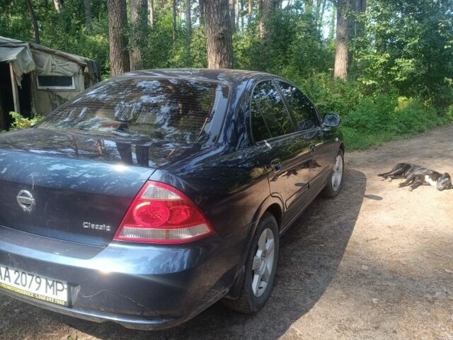 Синий Ниссан Альмера Классик, объемом двигателя 1.6 л и пробегом 290 тыс. км за 3500 $, фото 1 на Automoto.ua