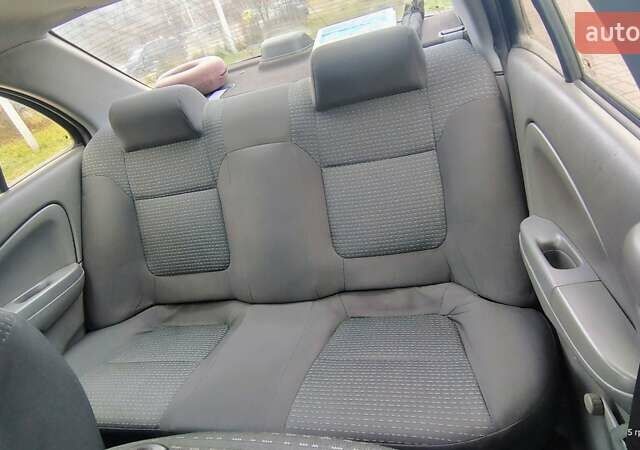 Синій Ніссан Альмера Класік, об'ємом двигуна 1.6 л та пробігом 210 тис. км за 4800 $, фото 8 на Automoto.ua