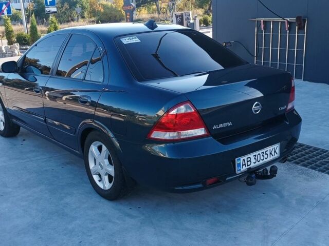 Синий Ниссан Альмера Классик, объемом двигателя 1.6 л и пробегом 227 тыс. км за 4500 $, фото 5 на Automoto.ua