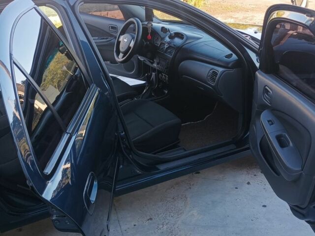 Синий Ниссан Альмера Классик, объемом двигателя 1.6 л и пробегом 227 тыс. км за 4500 $, фото 9 на Automoto.ua