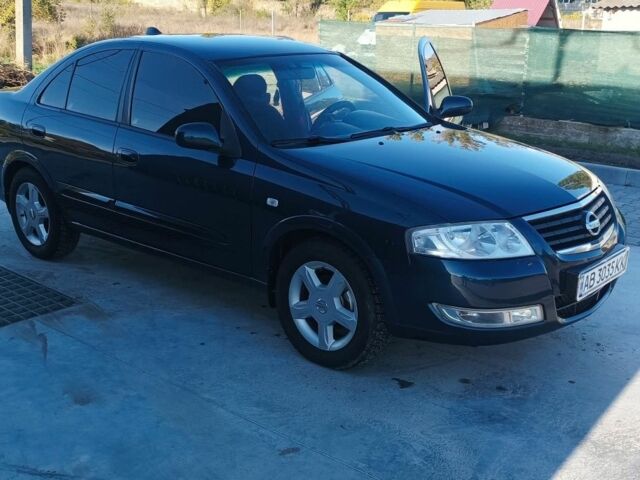 Синий Ниссан Альмера Классик, объемом двигателя 1.6 л и пробегом 227 тыс. км за 4500 $, фото 2 на Automoto.ua