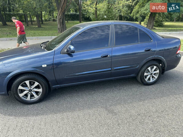 Синій Ніссан Альмера Класік, об'ємом двигуна 0 л та пробігом 213 тис. км за 5000 $, фото 11 на Automoto.ua