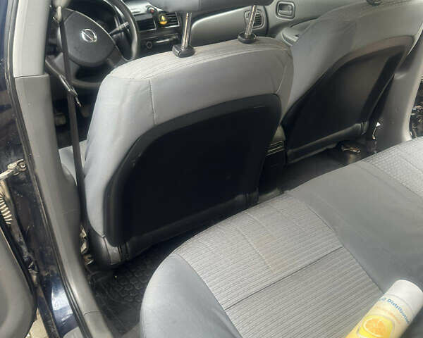 Синий Ниссан Альмера Классик, объемом двигателя 1.6 л и пробегом 180 тыс. км за 5500 $, фото 11 на Automoto.ua