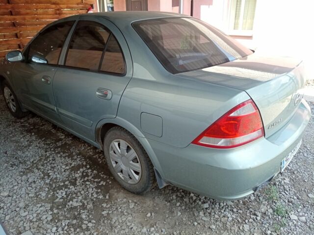 Зелений Ніссан Альмера Класік, об'ємом двигуна 1.6 л та пробігом 200 тис. км за 4100 $, фото 2 на Automoto.ua