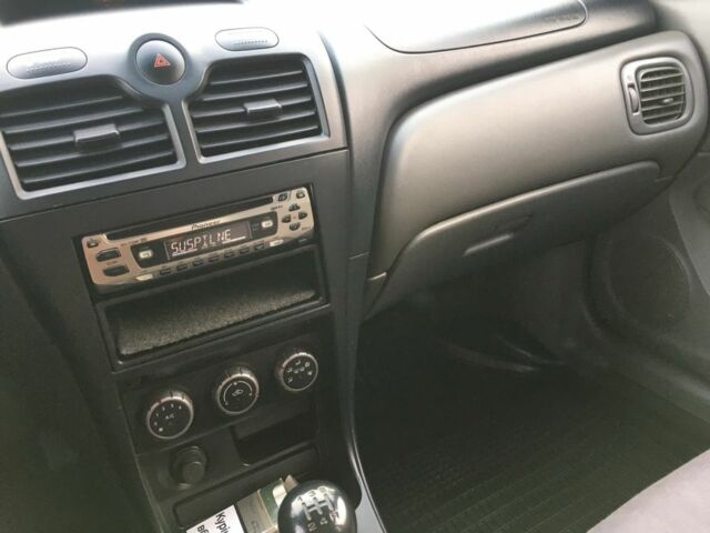 Зеленый Ниссан Альмера Классик, объемом двигателя 1.6 л и пробегом 170 тыс. км за 5100 $, фото 5 на Automoto.ua