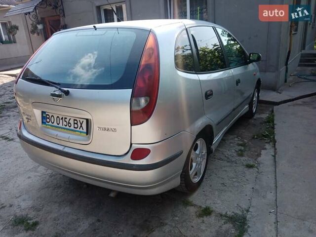 Серый Ниссан Альмера Тино, объемом двигателя 2.18 л и пробегом 300 тыс. км за 3800 $, фото 4 на Automoto.ua