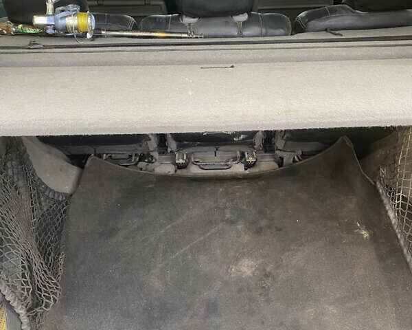 Серый Ниссан Альмера Тино, объемом двигателя 2.2 л и пробегом 266 тыс. км за 2650 $, фото 12 на Automoto.ua