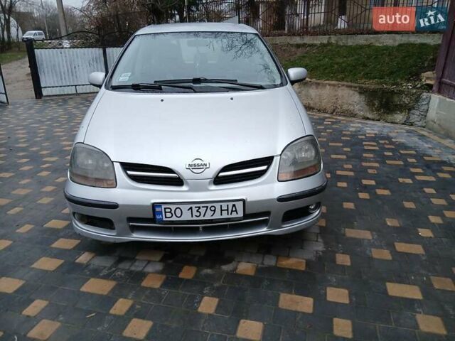 Серый Ниссан Альмера Тино, объемом двигателя 2.18 л и пробегом 375 тыс. км за 3000 $, фото 5 на Automoto.ua