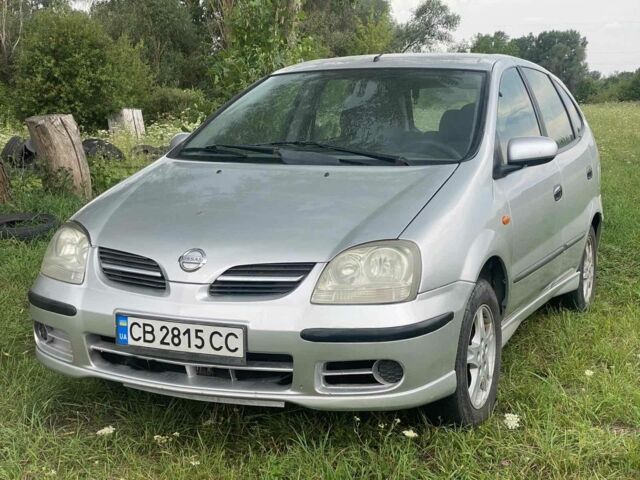 Серый Ниссан Альмера Тино, объемом двигателя 1.8 л и пробегом 370 тыс. км за 2600 $, фото 1 на Automoto.ua