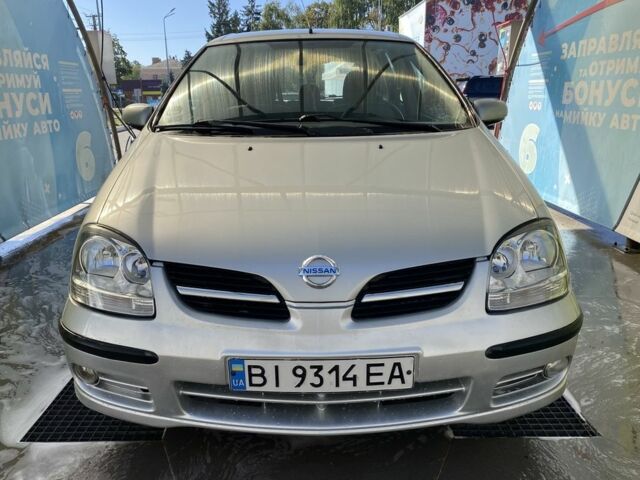 Серый Ниссан Альмера Тино, объемом двигателя 1.8 л и пробегом 185 тыс. км за 5300 $, фото 1 на Automoto.ua