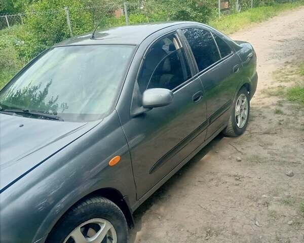 Белый Ниссан Альмера, объемом двигателя 1.5 л и пробегом 180 тыс. км за 2500 $, фото 1 на Automoto.ua