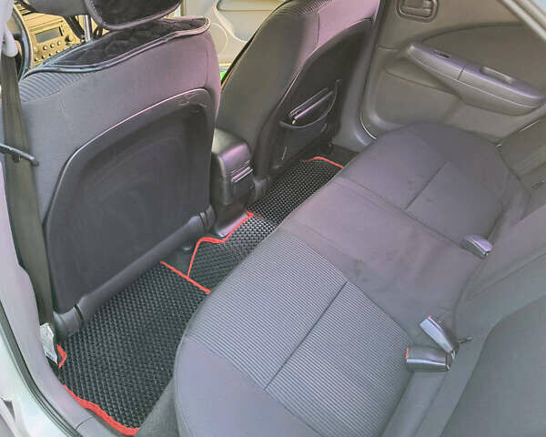 Белый Ниссан Альмера, объемом двигателя 1.6 л и пробегом 144 тыс. км за 6200 $, фото 12 на Automoto.ua