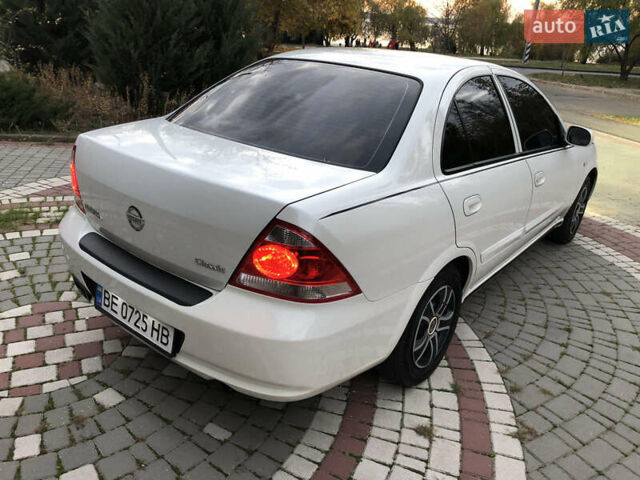 Белый Ниссан Альмера, объемом двигателя 1.6 л и пробегом 187 тыс. км за 5300 $, фото 23 на Automoto.ua