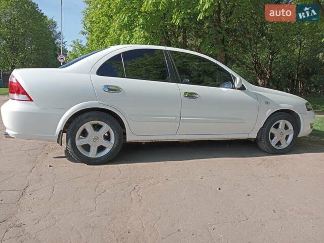 Белый Ниссан Альмера, объемом двигателя 1.6 л и пробегом 140 тыс. км за 6300 $, фото 1 на Automoto.ua